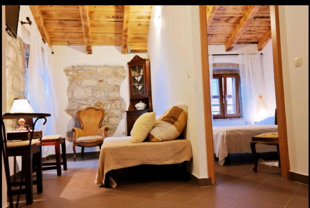 Beatrice. 10mt To The :) Apartma